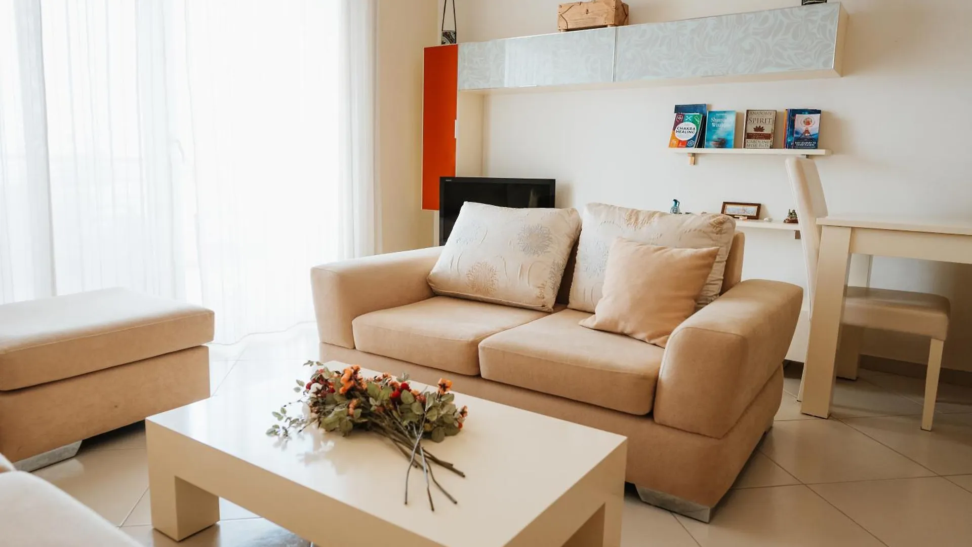 Thea Seaview Apartament Vlorë 0*,  Albania